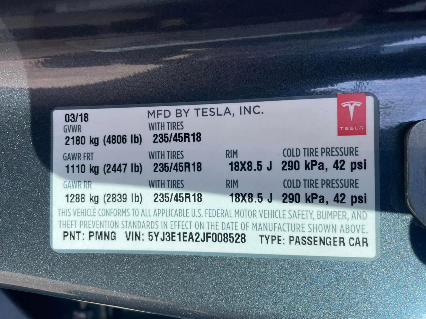 2018 GRAY /Black Tesla Model 3 Long Range Sedan 4D (5YJ3E1EA2JF) with an ELECTRIC engine, 1A transmission, located at 744 E Miner Ave, Stockton, CA, 95202, (209) 944-5770, 37.956863, -121.282082 - Photo#14