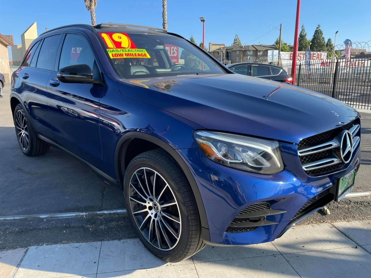 2019 Blue Mercedes-Benz GLC-Class GLC 350e 4MATIC (WDC0G5EB2KF) with an 2.0L L4 DOHC 16V HYBRID engine, 7A transmission, located at 744 E Miner Ave, Stockton, CA, 95202, (209) 944-5770, 37.956863, -121.282082 - PLUS TAXES AND FEES - Photo#0