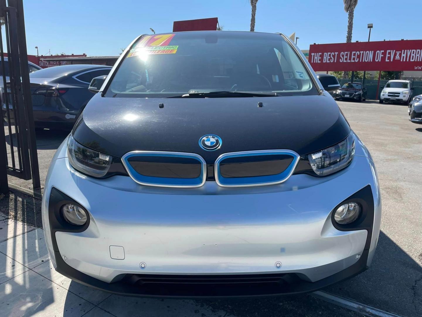 2017 SILVER /Black BMW i3 w/Range Extender (WBY1Z8C34HV) with an ELECTRIC engine, CVT transmission, located at 744 E Miner Ave, Stockton, CA, 95202, (209) 944-5770, 37.956863, -121.282082 - Photo#2