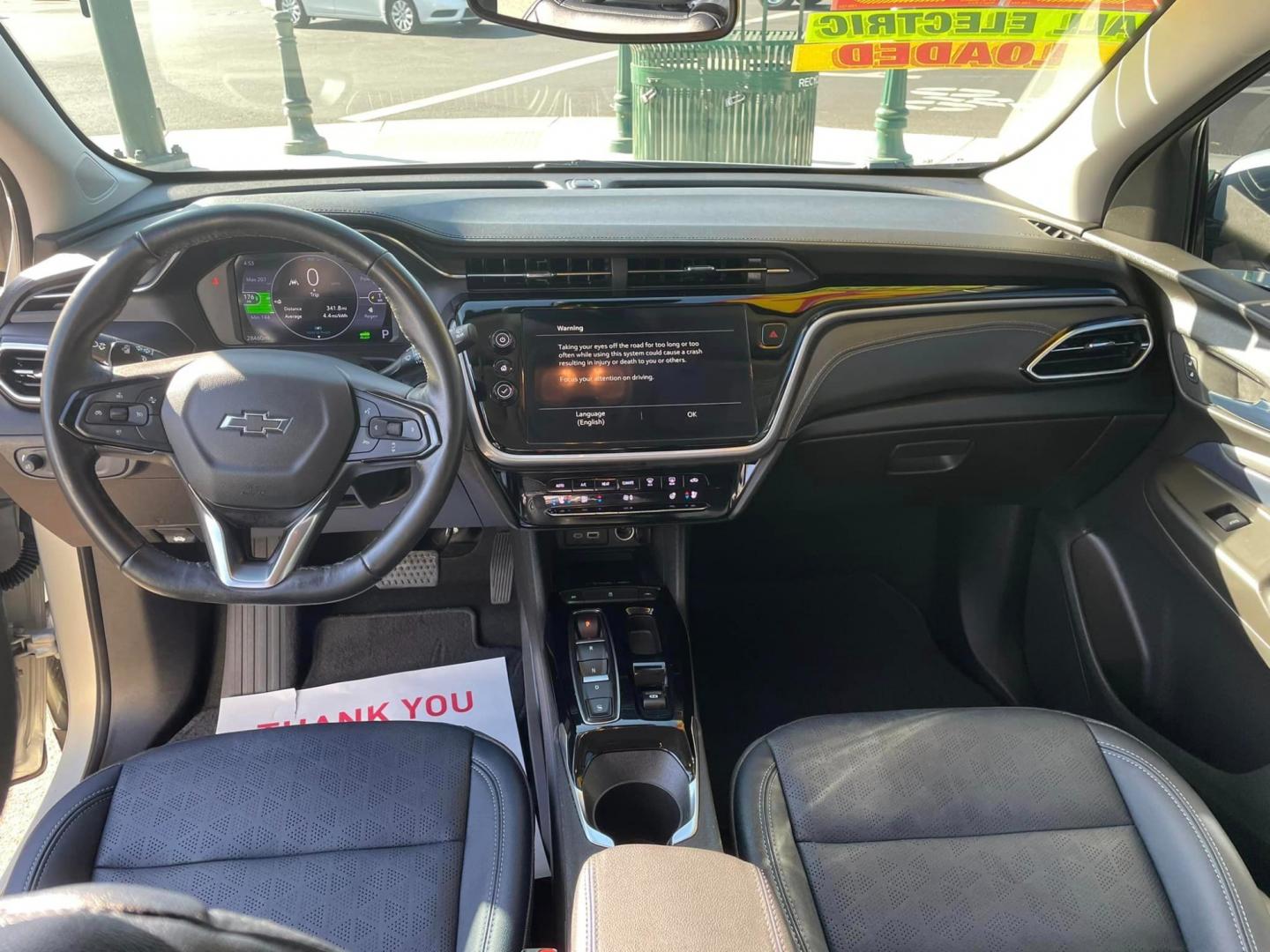 2022 SILVER /BLUE Chevrolet Bolt EV 1LT (1G1FY6S0XN4) with an ELECTRIC engine, 1A transmission, located at 744 E Miner Ave, Stockton, CA, 95202, (209) 944-5770, 37.956863, -121.282082 - PLUS TAXES AND FEES - Photo#6