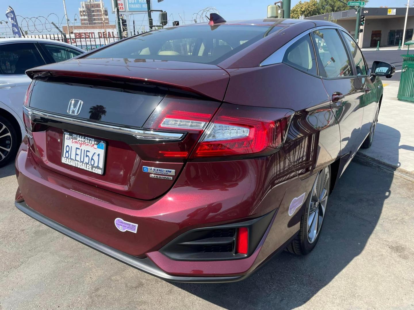 2019 Burgundy Honda Clarity Touring Plug-In Hybrid (JHMZC5F37KC) with an 1.5L L4 DOHC 16V HYBRID engine, CVT transmission, located at 744 E Miner Ave, Stockton, CA, 95202, (209) 944-5770, 37.956863, -121.282082 - PLUS TAXES AND FEES - Photo#9