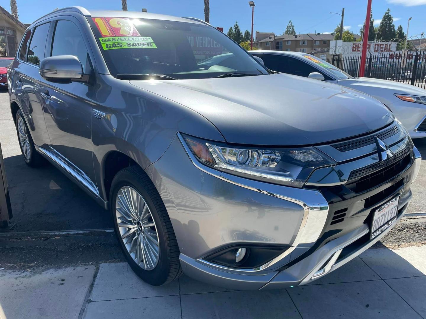 2019 GRAY /BLACK Mitsubishi Outlander PHEV SEL (JA4J24A5XKZ) with an 2.0L L4 DOHC 16V HYBRID engine, 1A transmission, located at 744 E Miner Ave, Stockton, CA, 95202, (209) 944-5770, 37.956863, -121.282082 - PLUS TAXES AND FEES - Photo#0