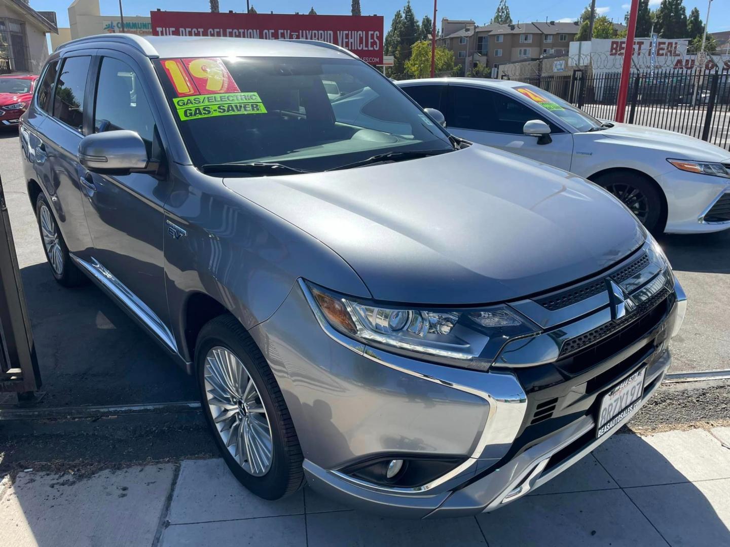 2019 GRAY /BLACK Mitsubishi Outlander PHEV SEL (JA4J24A5XKZ) with an 2.0L L4 DOHC 16V HYBRID engine, 1A transmission, located at 744 E Miner Ave, Stockton, CA, 95202, (209) 944-5770, 37.956863, -121.282082 - PLUS TAXES AND FEES - Photo#1