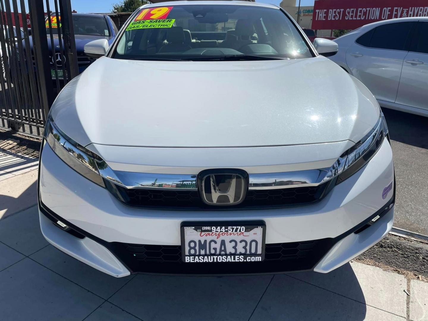 2019 WHITE Honda Clarity Plug-In Hybrid (JHMZC5F19KC) with an 1.5L L4 DOHC 16V HYBRID engine, CVT transmission, located at 744 E Miner Ave, Stockton, CA, 95202, (209) 944-5770, 37.956863, -121.282082 - *PLUS TAXES AND FEES - Photo#2