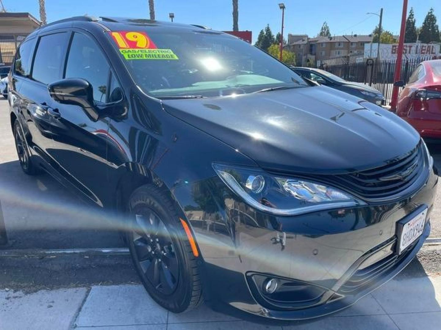 2019 BLACK /BLACK Chrysler Pacifica Hybrid Limited (2C4RC1N71KR) with an 3.6L V6 DOHC 24V HYBRID engine, CVT transmission, located at 744 E Miner Ave, Stockton, CA, 95202, (209) 944-5770, 37.956863, -121.282082 - PLUS TAXES AND FEES - Photo#0