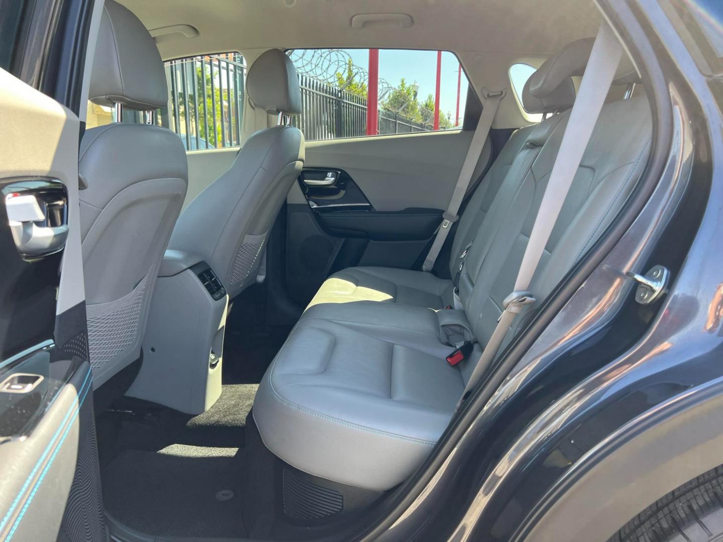 2018 DARK GRAY /GRAY Kia Niro Plug In Hybrid (KNDCC3LD6J5) , located at 744 E Miner Ave, Stockton, CA, 95202, (209) 944-5770, 37.956863, -121.282082 - PLUS TAXES AND FEES - Photo#5