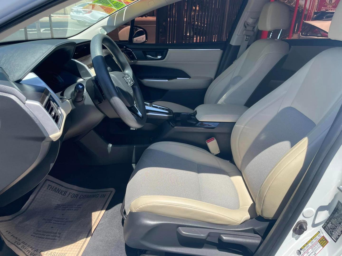 2020 WHITE /White Gold Honda Clarity (JHMZC5F1XLC) , located at 744 E Miner Ave, Stockton, CA, 95202, (209) 944-5770, 37.956863, -121.282082 - Photo#6