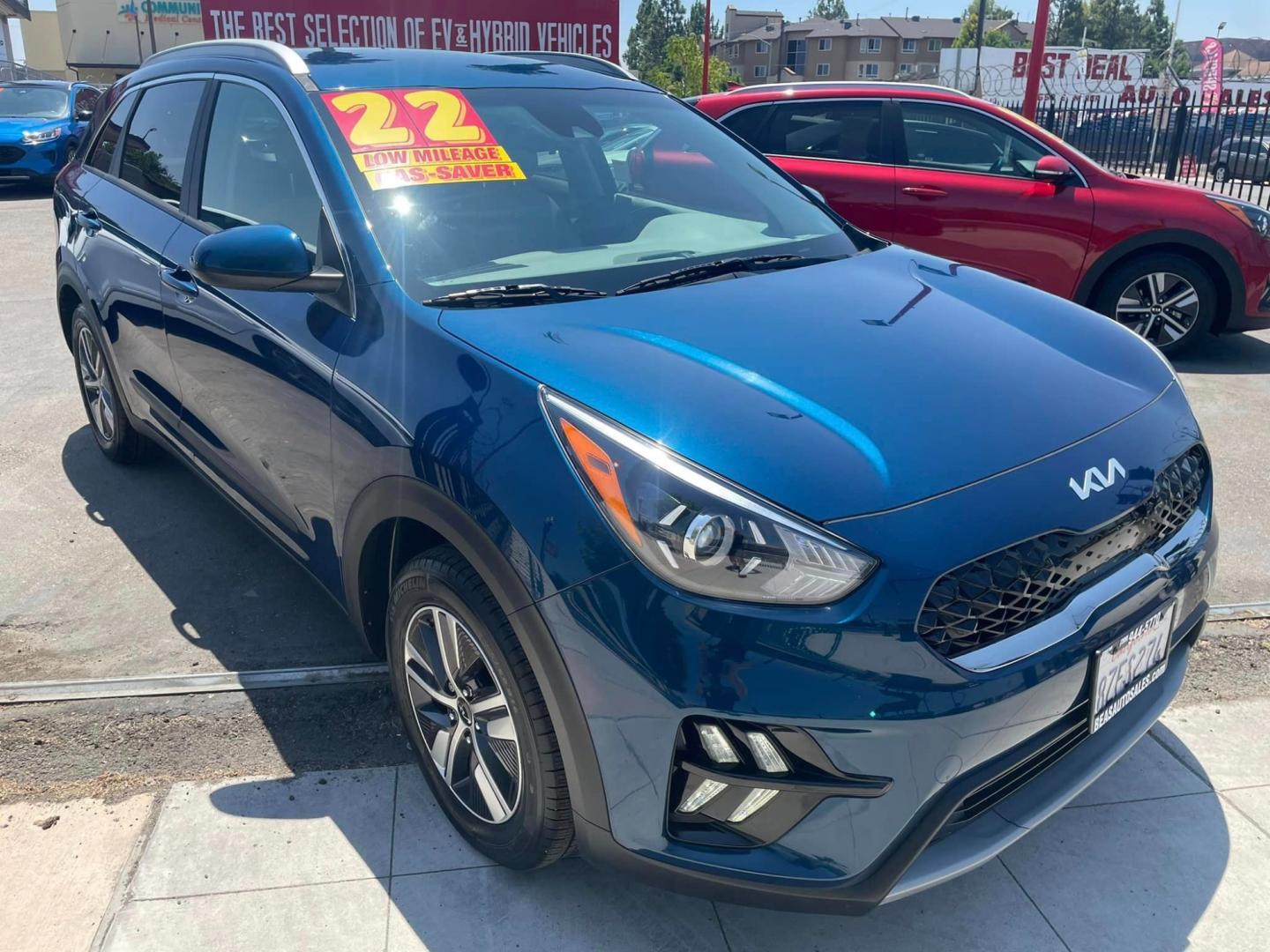 2022 BLUE /GRAY Kia Niro Plug In Hybrid LXS (KNDCM3LD7N5) , 6A transmission, located at 744 E Miner Ave, Stockton, CA, 95202, (209) 944-5770, 37.956863, -121.282082 - PLUS TAXES AND FEES - Photo#1