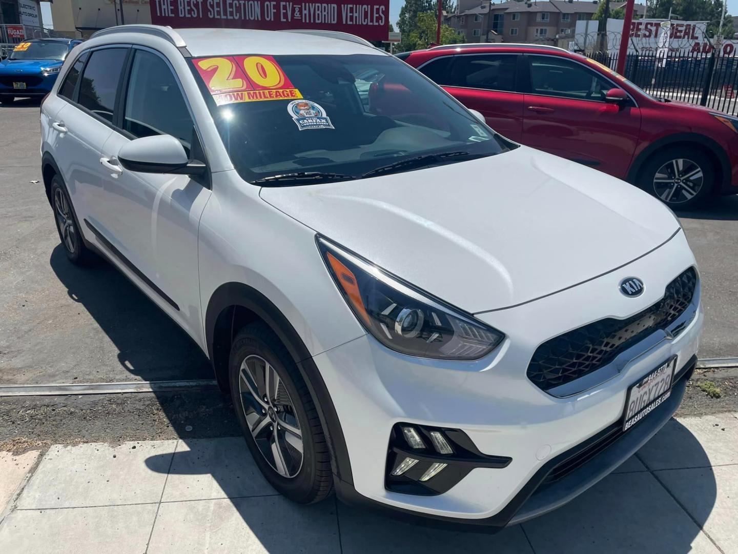 2020 WHITE /GRAY Kia Niro Plug In Hybrid (KNDCM3LD9L5) , located at 744 E Miner Ave, Stockton, CA, 95202, (209) 944-5770, 37.956863, -121.282082 - PLUS TAXES AND FEES - Photo#1