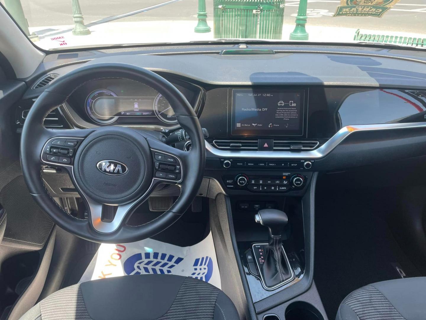 2020 WHITE /GRAY Kia Niro Plug In Hybrid (KNDCM3LD9L5) , located at 744 E Miner Ave, Stockton, CA, 95202, (209) 944-5770, 37.956863, -121.282082 - Photo#7