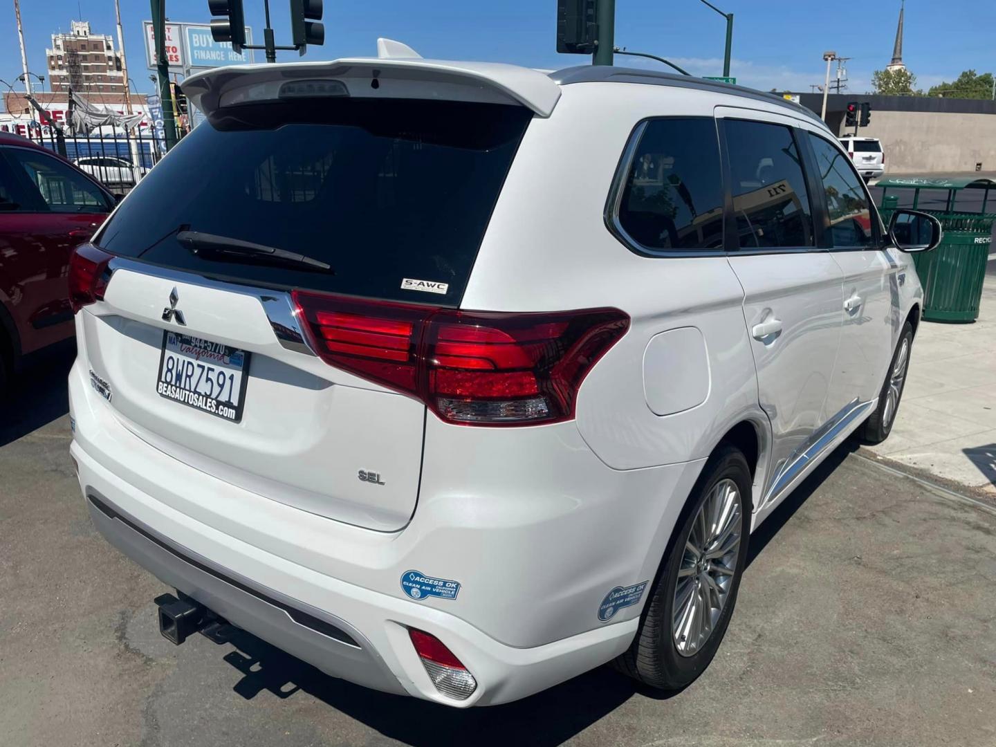 2021 WHITE /White Gold Mitsubishi Outlander PHEV (JA4J2VA74MZ) , located at 744 E Miner Ave, Stockton, CA, 95202, (209) 944-5770, 37.956863, -121.282082 - Photo#12