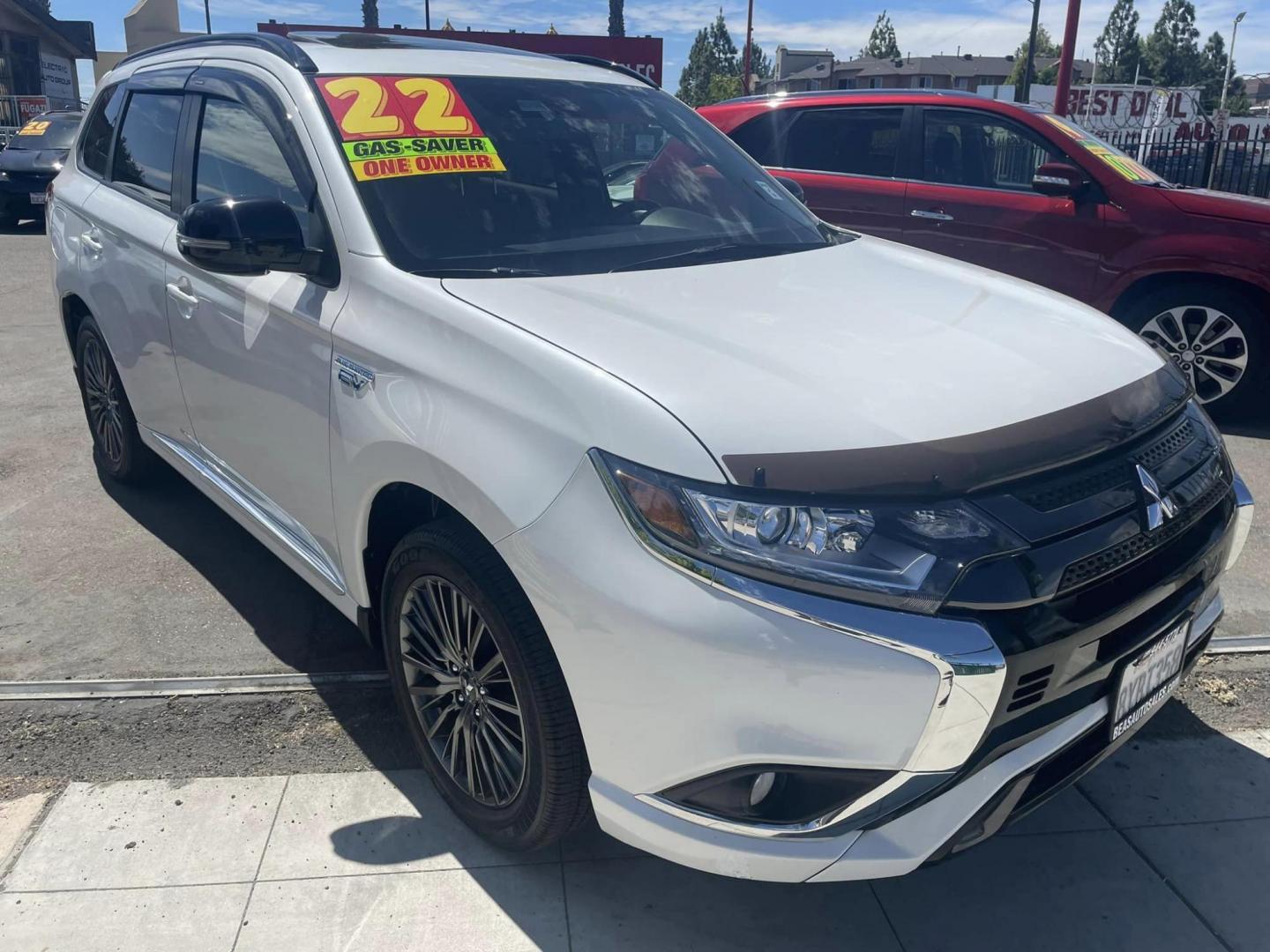 2022 WHITE /BLACK Mitsubishi Outlander PHEV SEL (JA4J2VA78NZ) with an 2.0L L4 DOHC 16V HYBRID engine, 1A transmission, located at 744 E Miner Ave, Stockton, CA, 95202, (209) 944-5770, 37.956863, -121.282082 - PLUS TAXES AND FEES - Photo#0