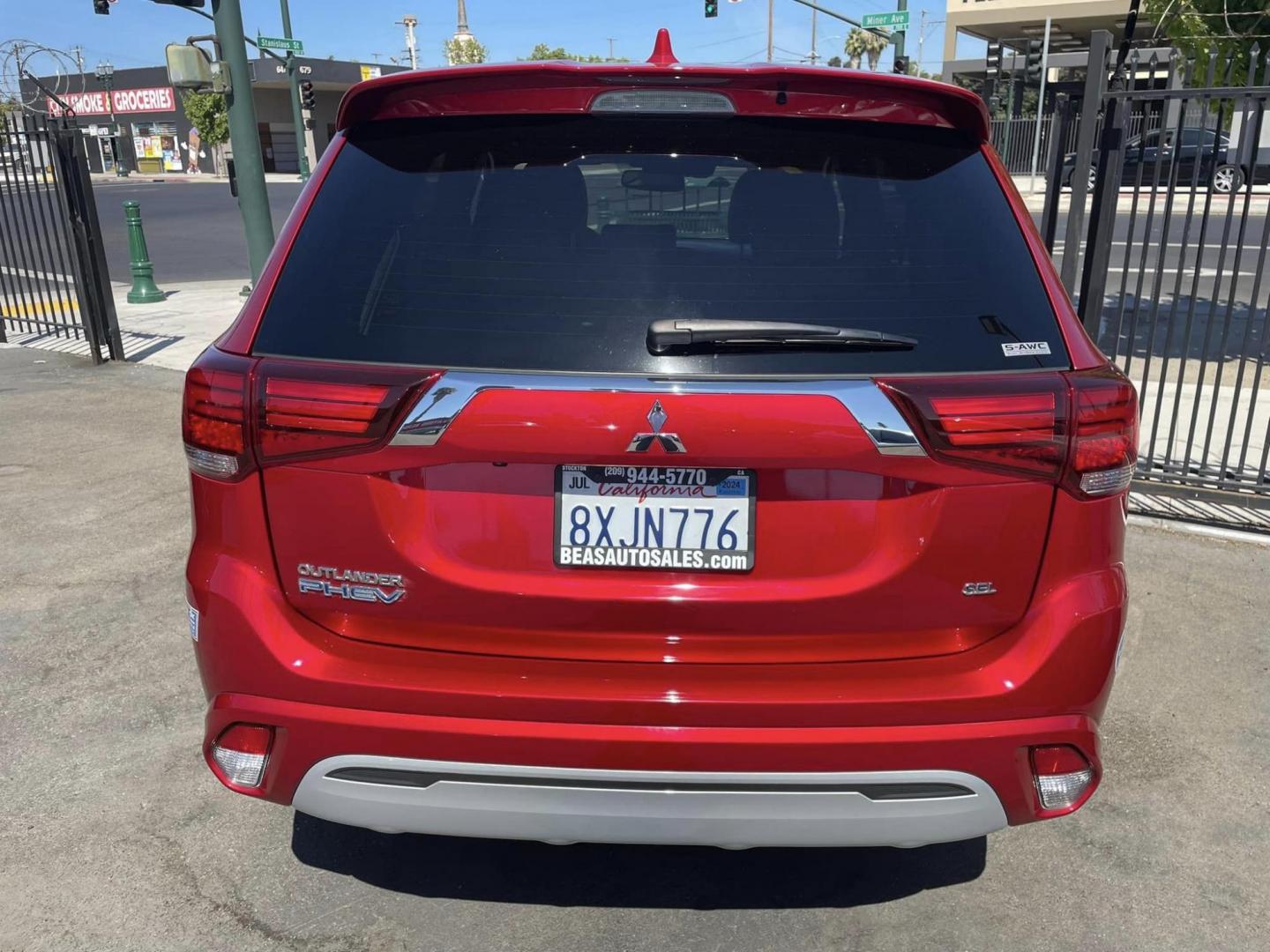 2021 Mitsubishi Outlander PHEV SEL (JA4J2VA77MZ) with an 2.0L L4 DOHC 16V HYBRID engine, 1A transmission, located at 744 E Miner Ave, Stockton, CA, 95202, (209) 944-5770, 37.956863, -121.282082 - Photo#14