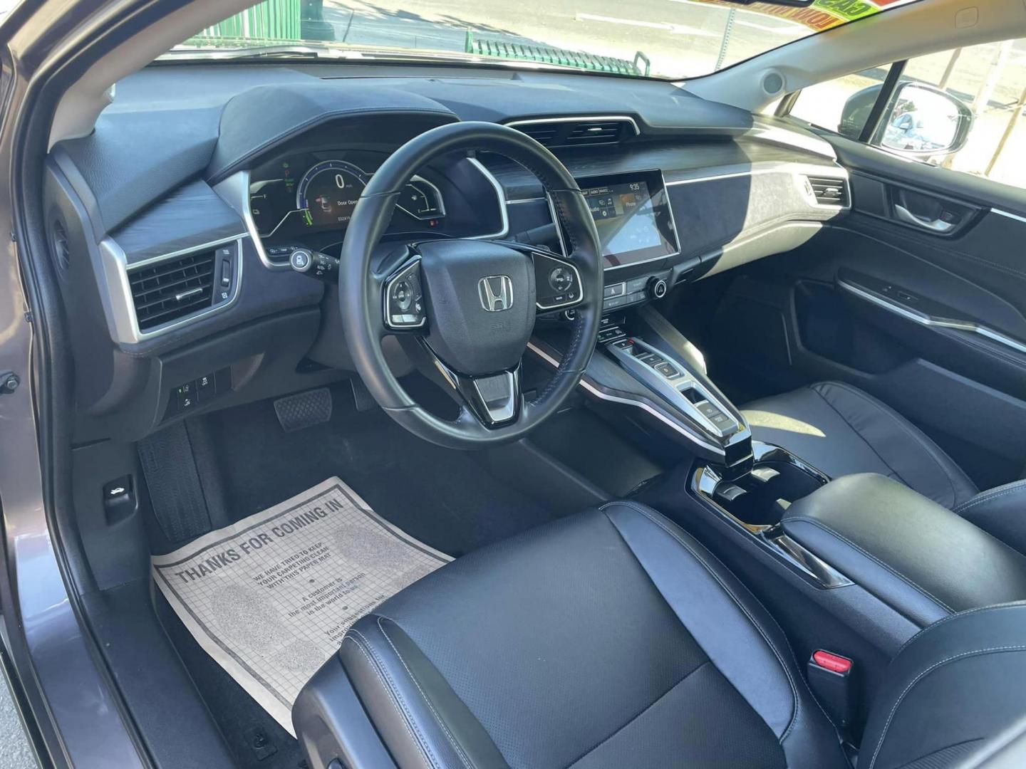 2019 Honda Clarity Touring Plug-In Hybrid (JHMZC5F34KC) with an 1.5L L4 DOHC 16V HYBRID engine, CVT transmission, located at 744 E Miner Ave, Stockton, CA, 95202, (209) 944-5770, 37.956863, -121.282082 - Photo#8