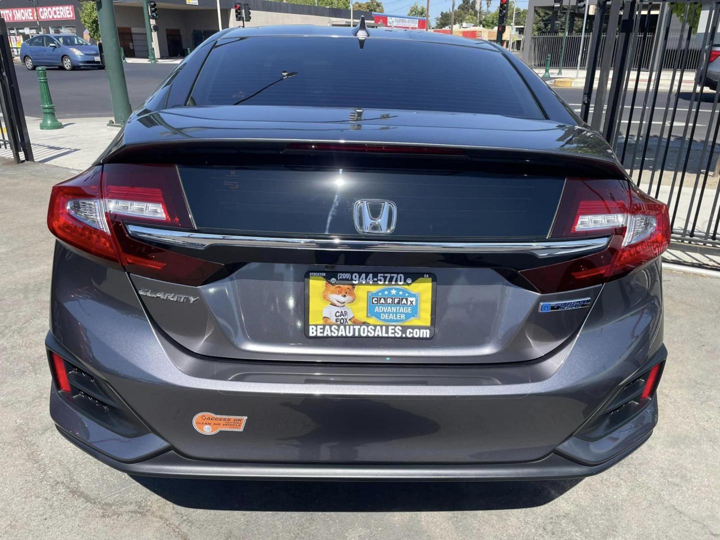 2019 Honda Clarity Plug-In Hybrid (JHMZC5F1XKC) with an 1.5L L4 DOHC 16V HYBRID engine, CVT transmission, located at 744 E Miner Ave, Stockton, CA, 95202, (209) 944-5770, 37.956863, -121.282082 - PLUS TAXES AND FEES - Photo#12