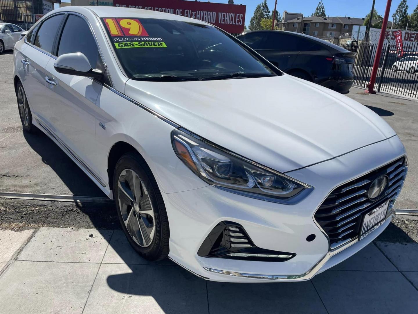 2019 Hyundai Sonata Plug-In Limited (KMHE54L25KA) with an 2.0L L4 DOHC 16V HYBRID engine, 6A transmission, located at 744 E Miner Ave, Stockton, CA, 95202, (209) 944-5770, 37.956863, -121.282082 - PLUS TAXES AND FEES - Photo#0