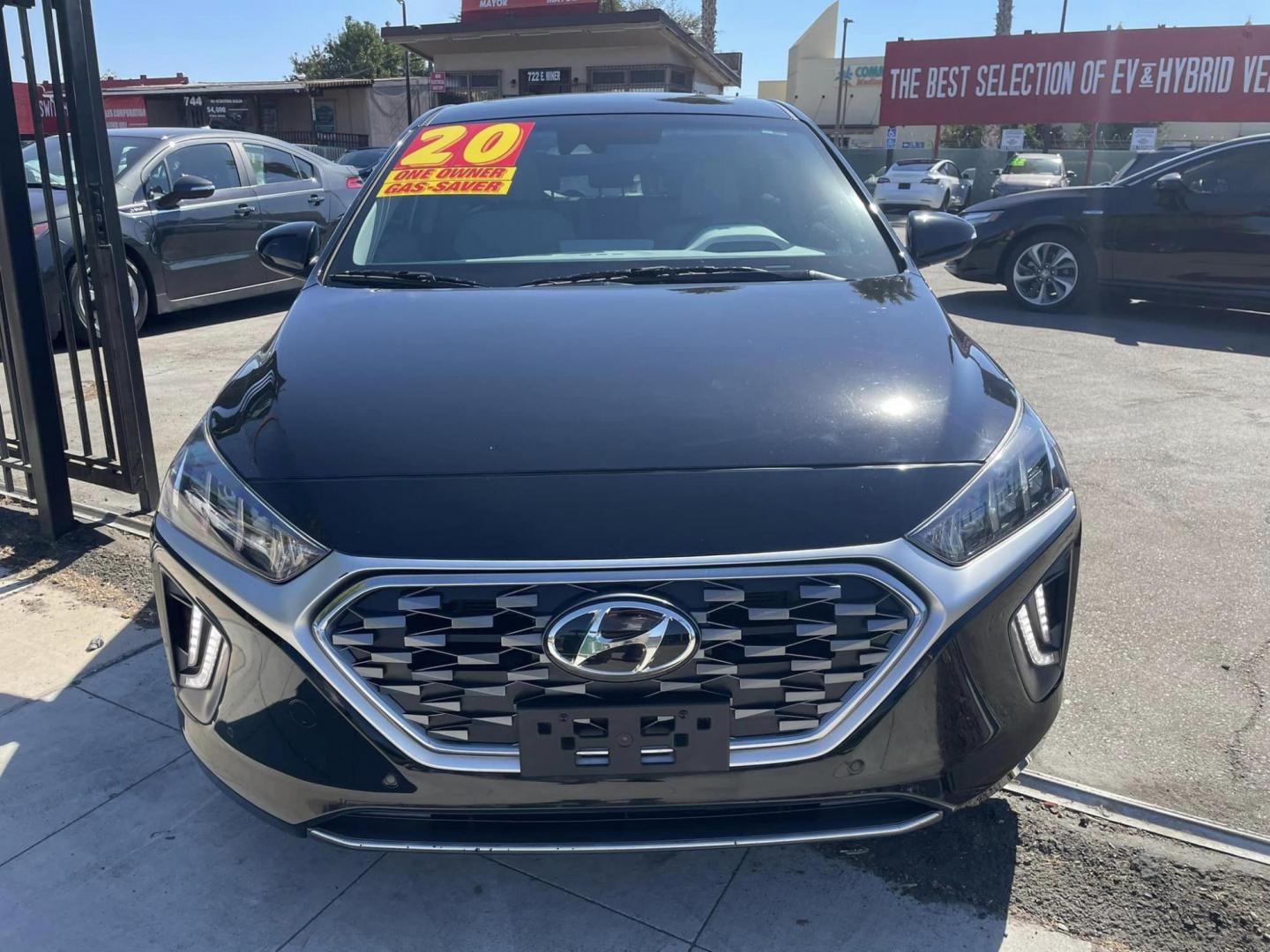 2020 BLACK /BLACK Hyundai Ioniq Plug-In Hybrid Limited (KMHCX5LDXLU) with an 1.6L L4 DOHC 16V HYBRID engine, 6A transmission, located at 744 E Miner Ave, Stockton, CA, 95202, (209) 944-5770, 37.956863, -121.282082 - PLUS TAXES AND FEES - Photo#2