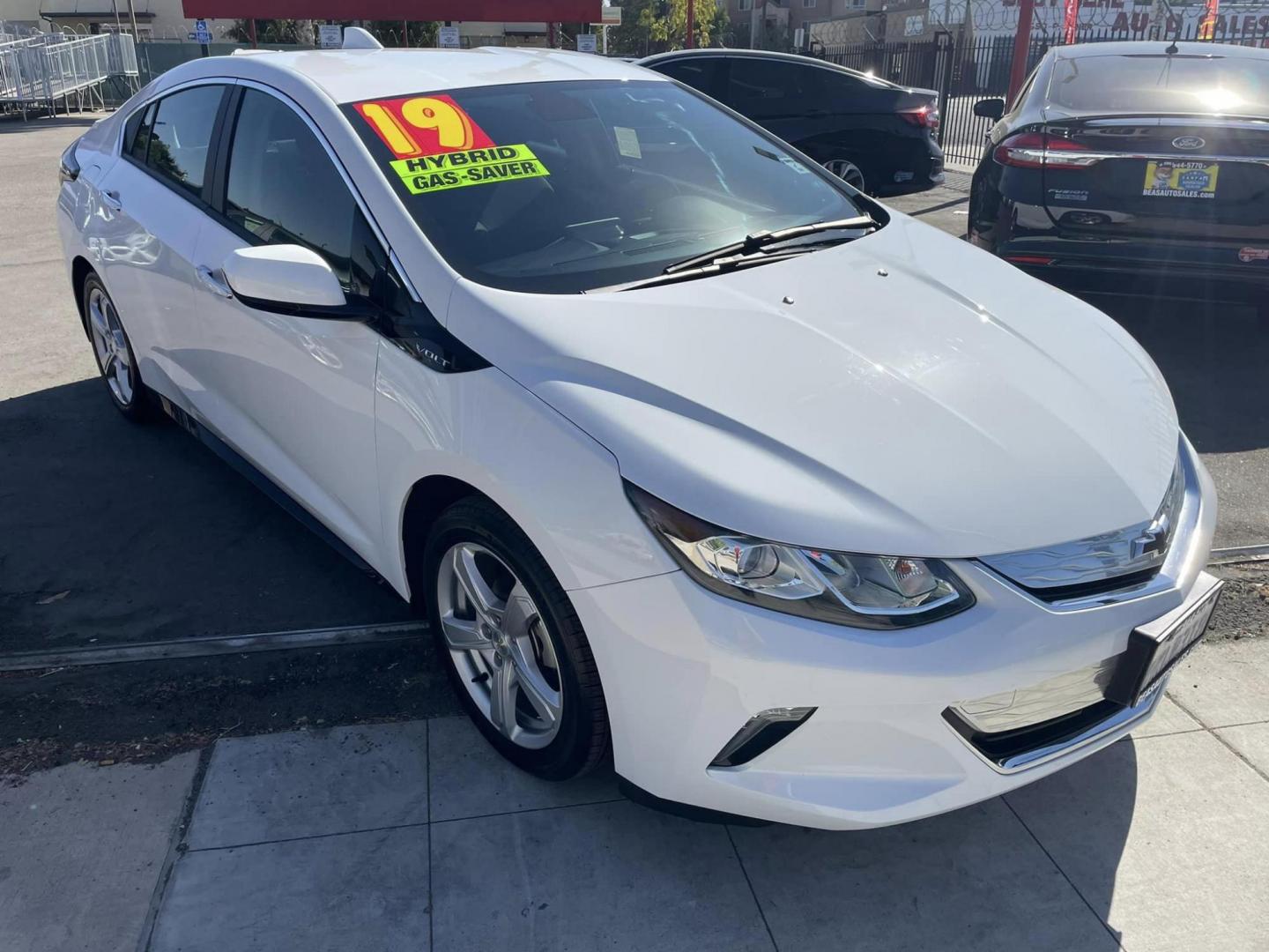 2019 WHITE Chevrolet Volt LT (1G1RC6S58KU) with an 1.5L L4 DOHC 16V engine, CVT transmission, located at 744 E Miner Ave, Stockton, CA, 95202, (209) 944-5770, 37.956863, -121.282082 - PLUS TAXES AND FEES - Photo#1