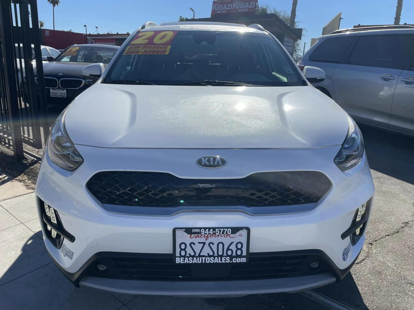 2020 WHITE Kia Niro Plug In Hybrid EX Premium (KNDCC3LD9L5) , 6A transmission, located at 744 E Miner Ave, Stockton, CA, 95202, (209) 944-5770, 37.956863, -121.282082 - Photo#2