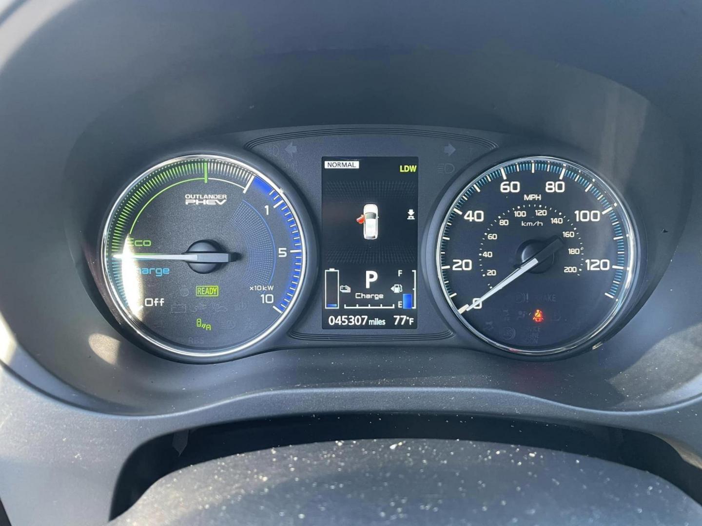 2021 DARK GRAY Mitsubishi Outlander PHEV SEL (JA4J2VA73MZ) with an 2.0L L4 DOHC 16V HYBRID engine, 1A transmission, located at 744 E Miner Ave, Stockton, CA, 95202, (209) 944-5770, 37.956863, -121.282082 - PLUS TAXES AND FEES - Photo#12