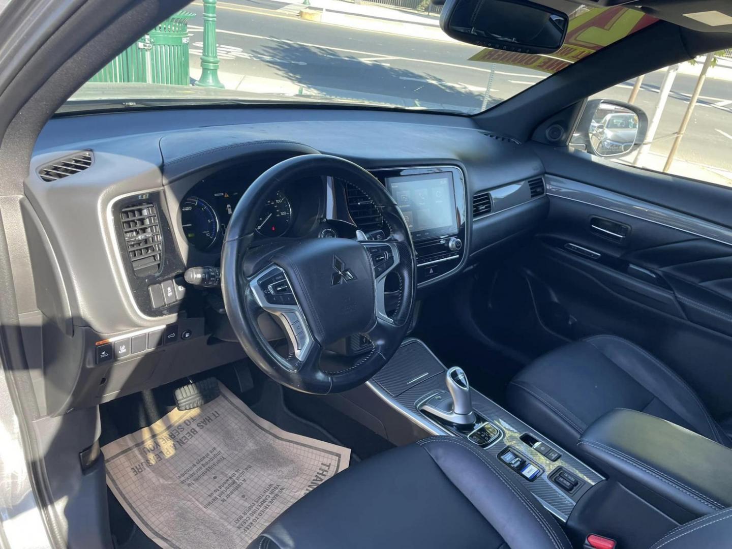 2021 DARK GRAY Mitsubishi Outlander PHEV SEL (JA4J2VA73MZ) with an 2.0L L4 DOHC 16V HYBRID engine, 1A transmission, located at 744 E Miner Ave, Stockton, CA, 95202, (209) 944-5770, 37.956863, -121.282082 - Photo#6