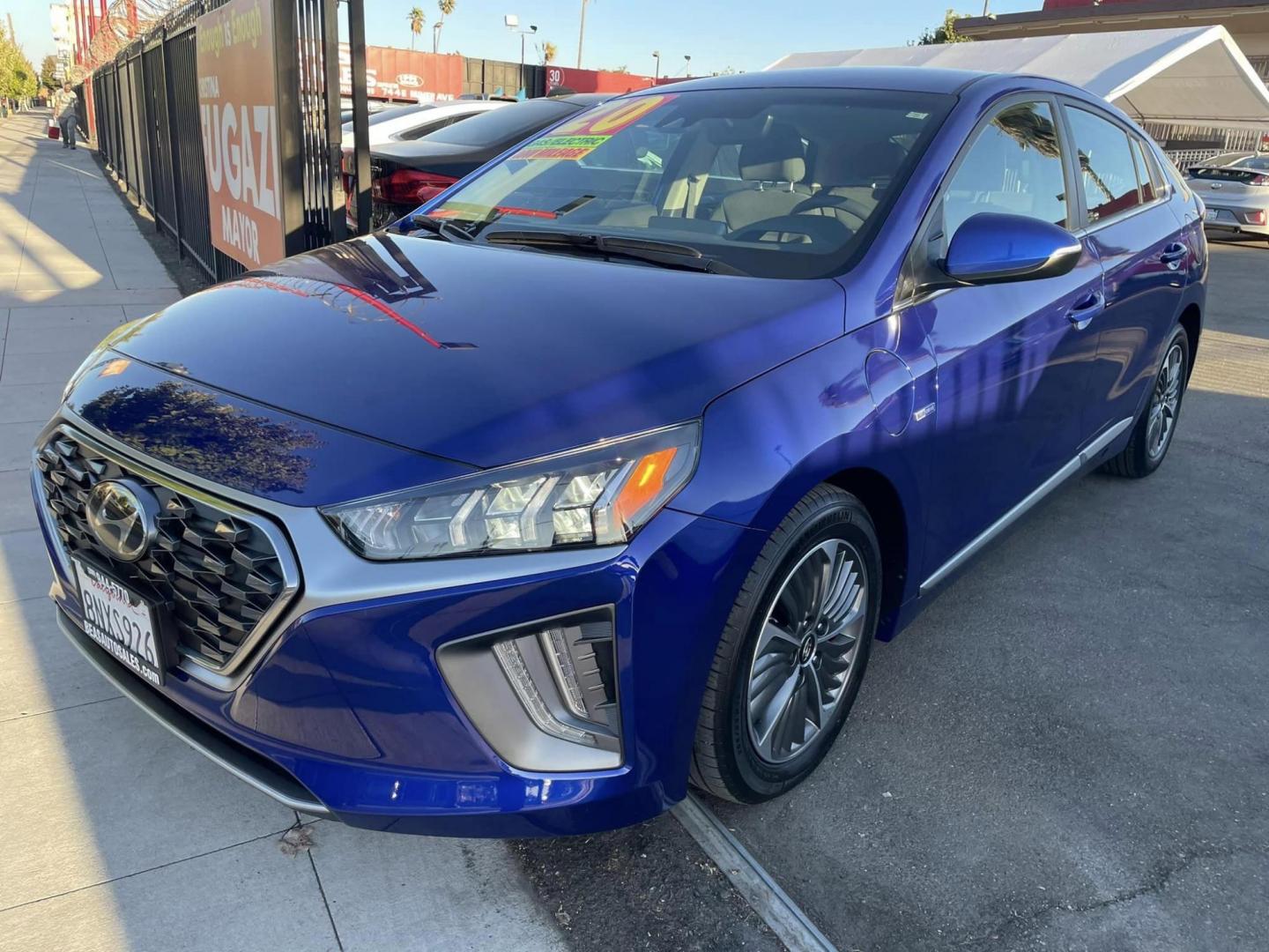 2020 Blue Hyundai Ioniq Plug-In Hybrid SEL (KMHC75LDXLU) with an 1.6L L4 DOHC 16V HYBRID engine, 6A transmission, located at 744 E Miner Ave, Stockton, CA, 95202, (209) 944-5770, 37.956863, -121.282082 - PLUS TAXES AND FEES - Photo#3