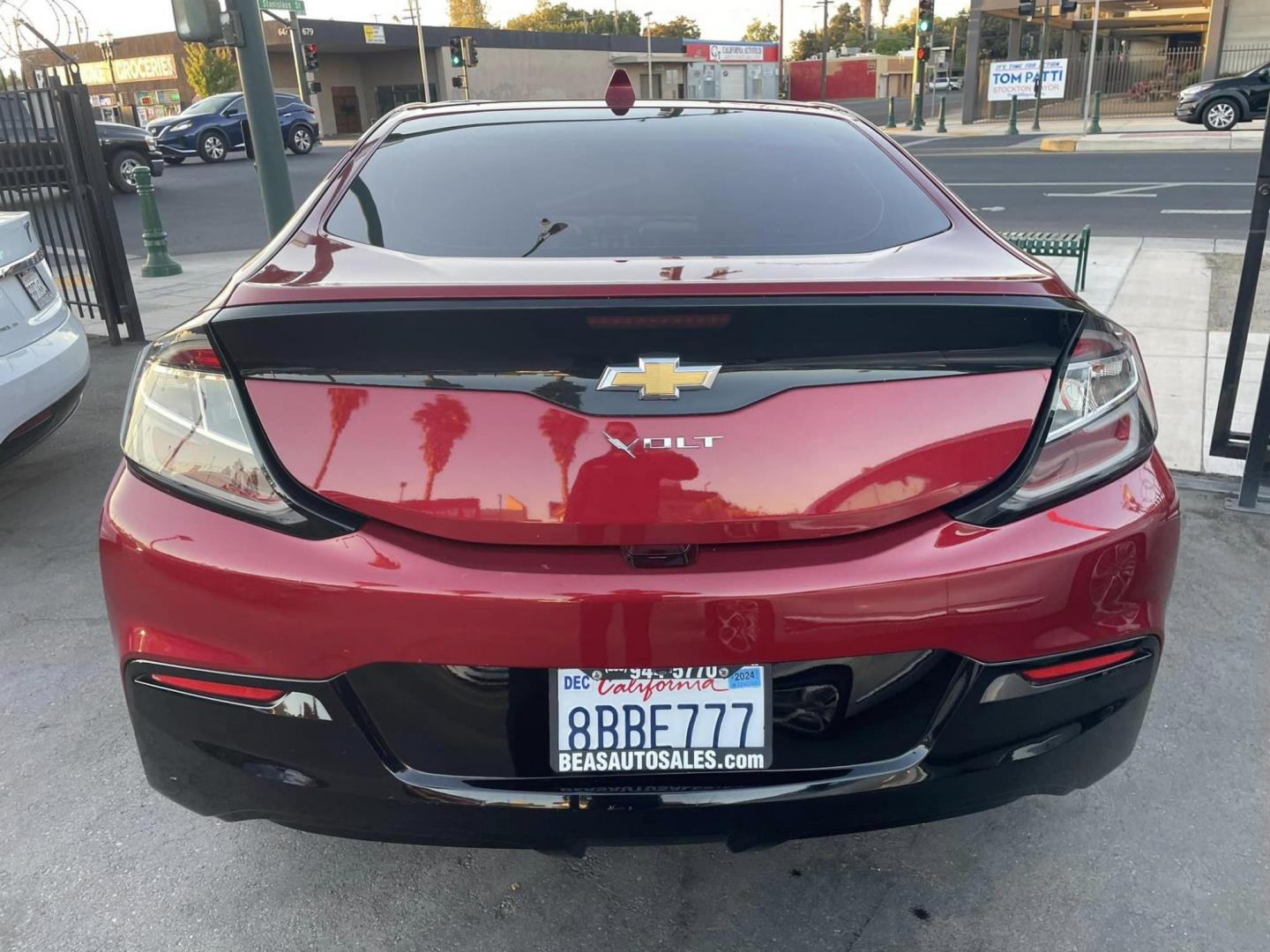 2018 RED Chevrolet Volt LT (1G1RC6S56JU) with an 1.5L L4 DOHC 16V engine, CVT transmission, located at 744 E Miner Ave, Stockton, CA, 95202, (209) 944-5770, 37.956863, -121.282082 - PLUS TAXES AND FEES - Photo#10