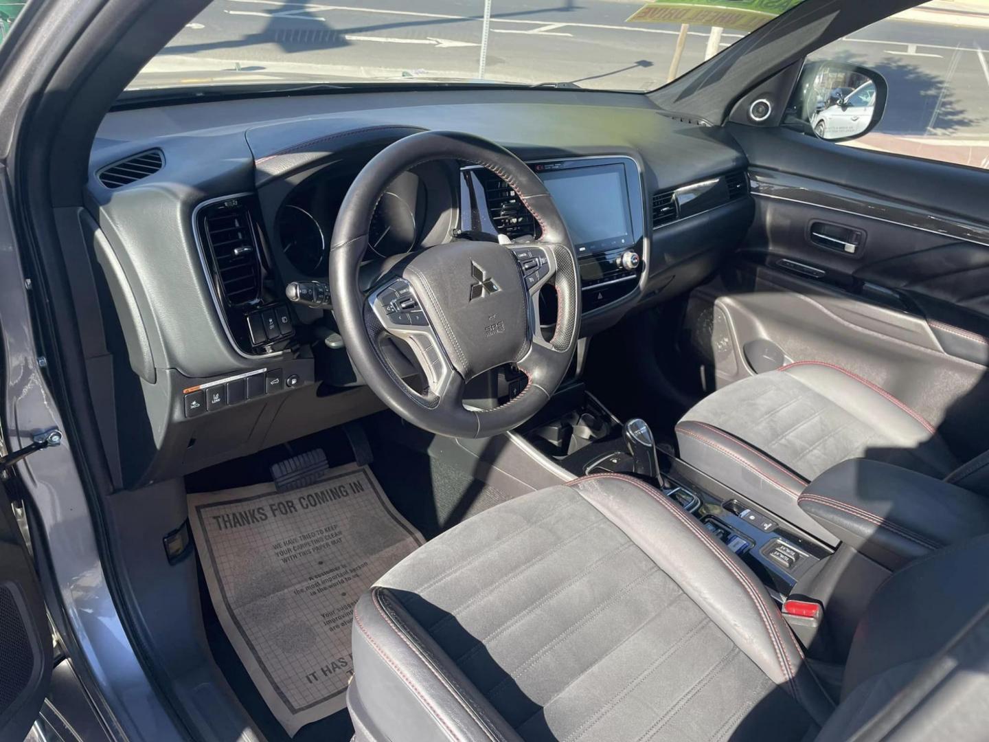 2021 DARK GRAY Mitsubishi Outlander PHEV SEL (JA4J2VA70MZ) with an 2.0L L4 DOHC 16V HYBRID engine, 1A transmission, located at 744 E Miner Ave, Stockton, CA, 95202, (209) 944-5770, 37.956863, -121.282082 - Photo#6