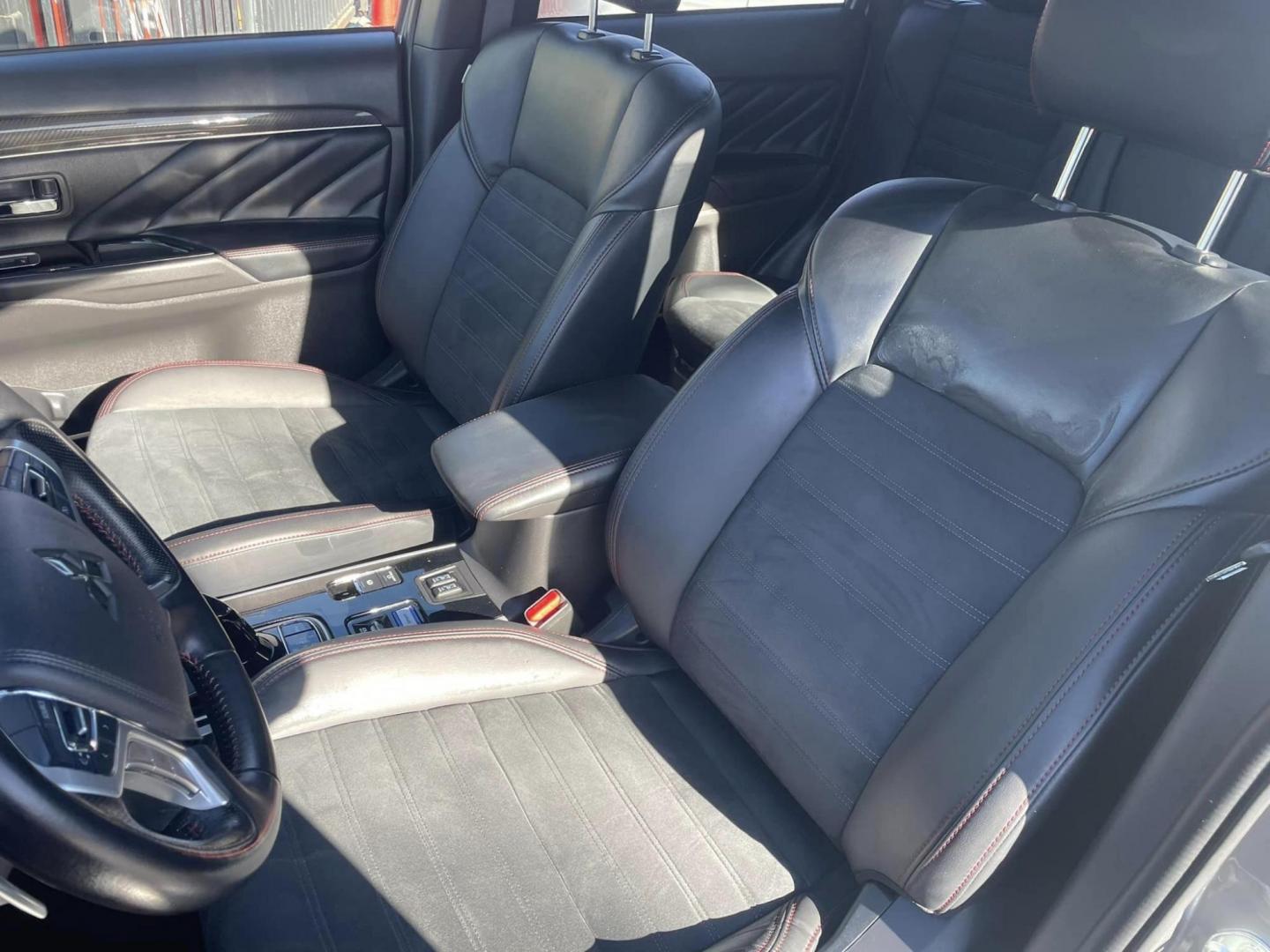 2021 DARK GRAY Mitsubishi Outlander PHEV SEL (JA4J2VA70MZ) with an 2.0L L4 DOHC 16V HYBRID engine, 1A transmission, located at 744 E Miner Ave, Stockton, CA, 95202, (209) 944-5770, 37.956863, -121.282082 - Photo#8