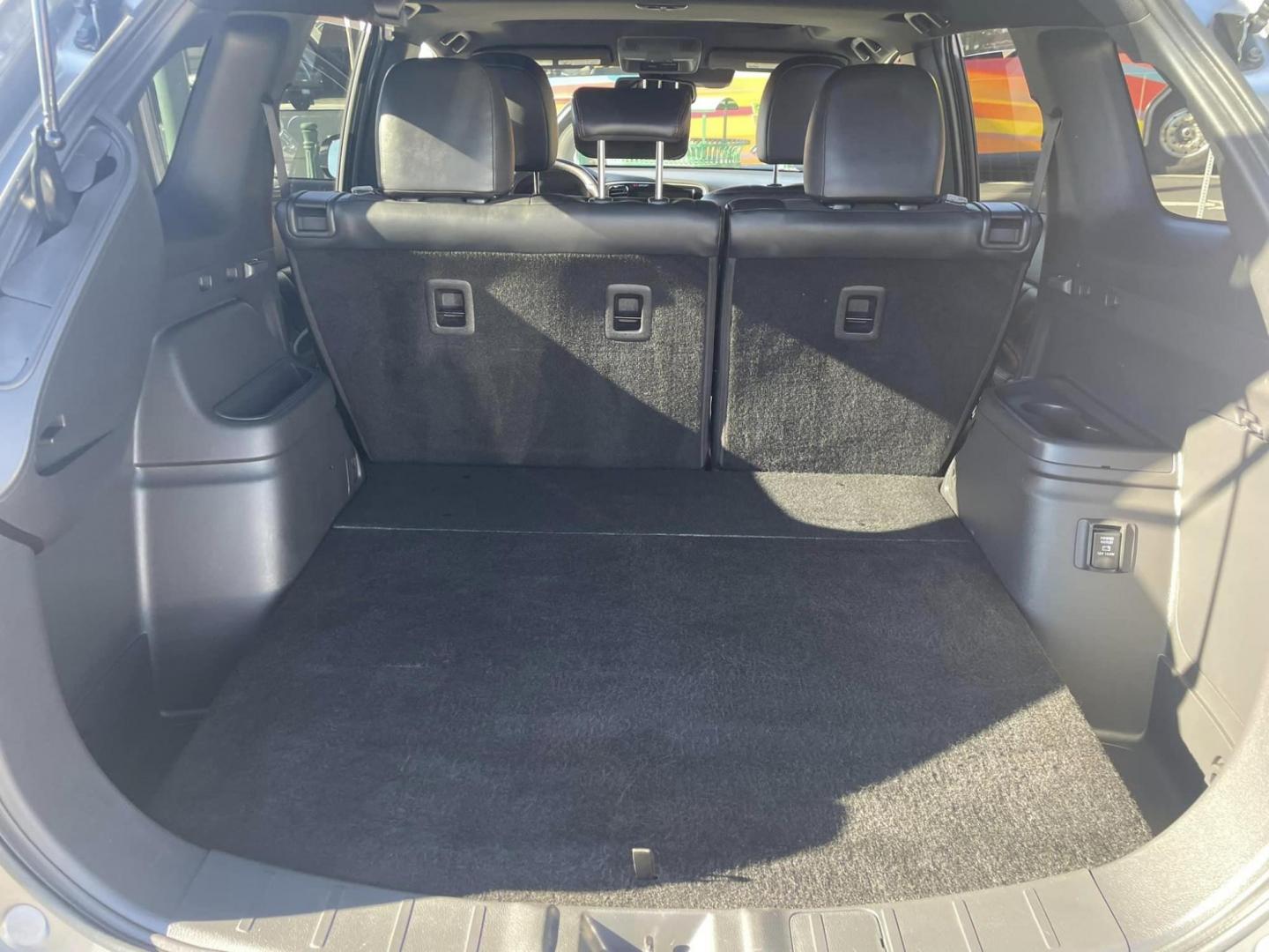 2021 DARK GRAY Mitsubishi Outlander PHEV SEL (JA4J2VA70MZ) with an 2.0L L4 DOHC 16V HYBRID engine, 1A transmission, located at 744 E Miner Ave, Stockton, CA, 95202, (209) 944-5770, 37.956863, -121.282082 - Photo#12