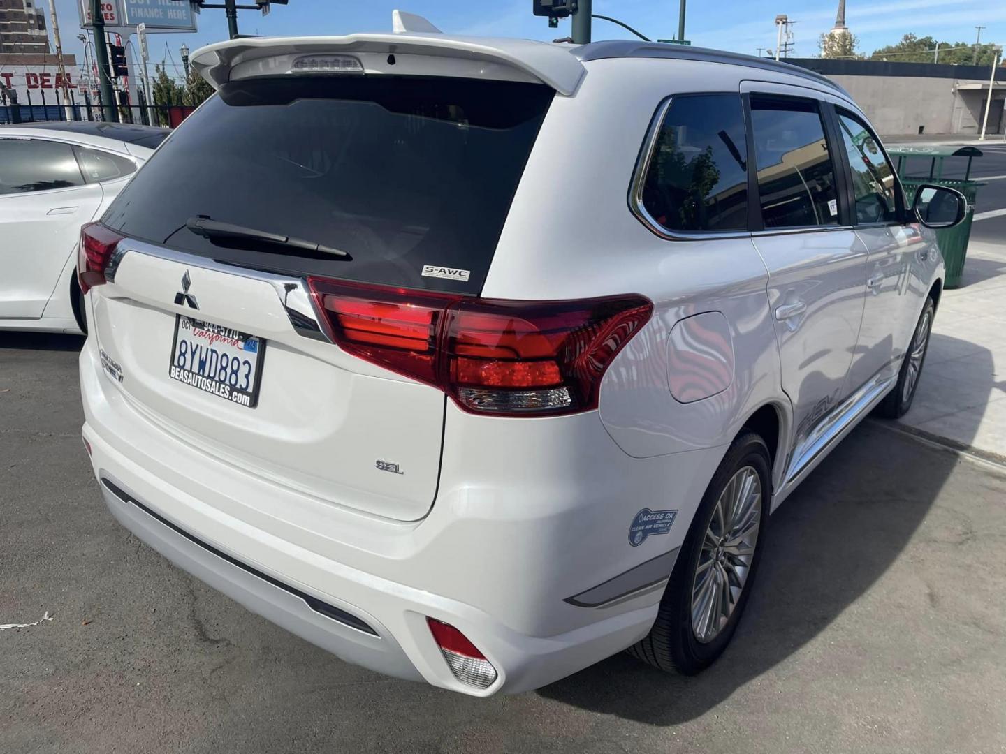 2021 WHITE Mitsubishi Outlander PHEV SEL (JA4J2VA7XMZ) with an 2.0L L4 DOHC 16V HYBRID engine, 1A transmission, located at 744 E Miner Ave, Stockton, CA, 95202, (209) 944-5770, 37.956863, -121.282082 - PLUS TAXES AND FEES - Photo#16