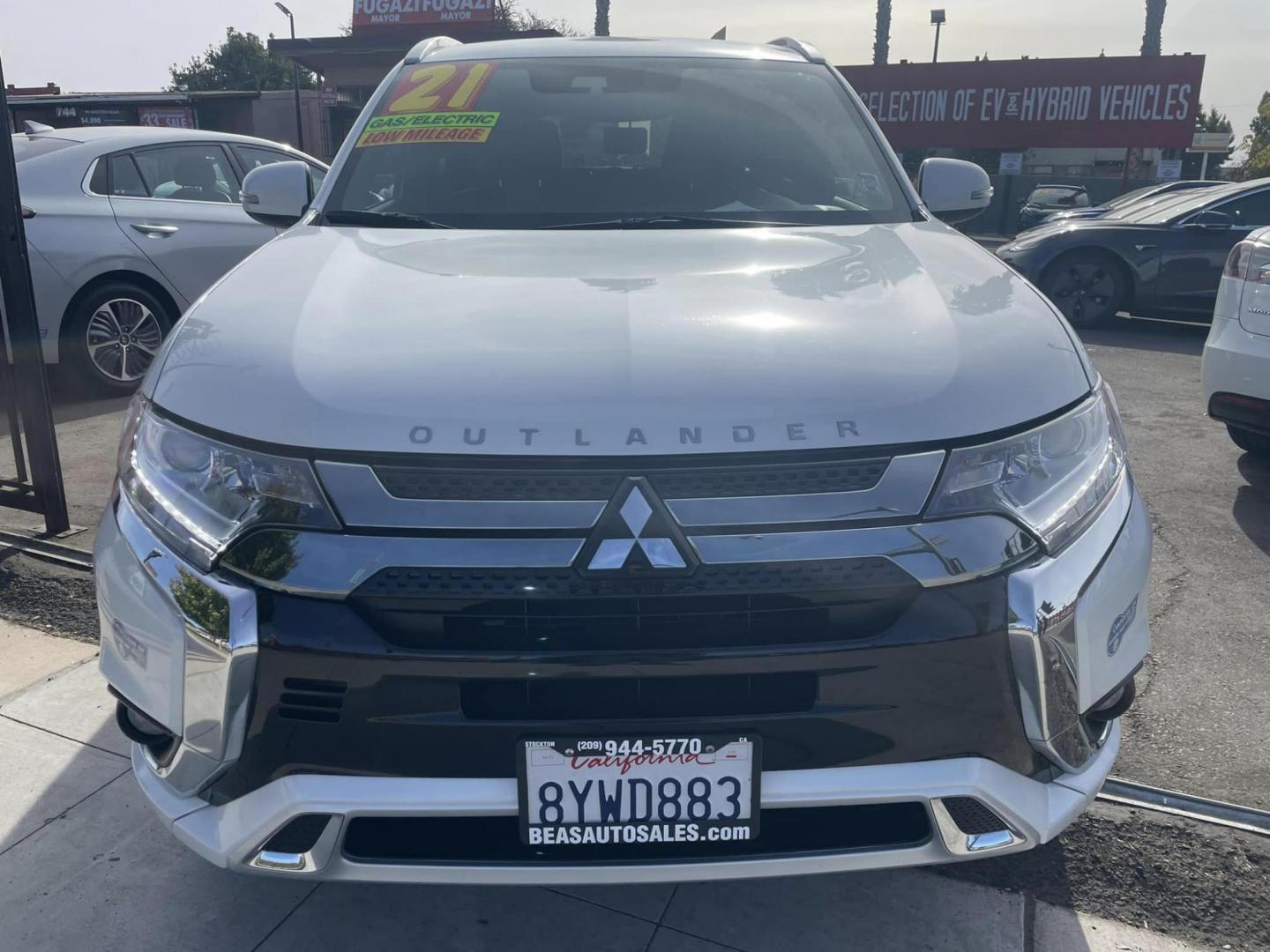 2021 WHITE Mitsubishi Outlander PHEV SEL (JA4J2VA7XMZ) with an 2.0L L4 DOHC 16V HYBRID engine, 1A transmission, located at 744 E Miner Ave, Stockton, CA, 95202, (209) 944-5770, 37.956863, -121.282082 - PLUS TAXES AND FEES - Photo#2