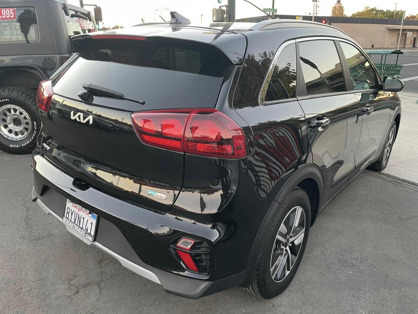 2022 BLACK /BLACK Kia Niro Plug In Hybrid LXS (KNDCM3LD6N5) , 6A transmission, located at 744 E Miner Ave, Stockton, CA, 95202, (209) 944-5770, 37.956863, -121.282082 - Photo#13