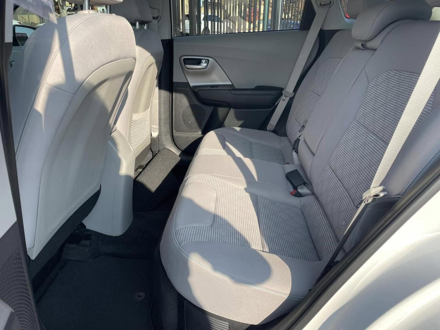 2019 WHITE Kia Niro Plug In Hybrid LX (KNDCM3LD3K5) , 6A transmission, located at 744 E Miner Ave, Stockton, CA, 95202, (209) 944-5770, 37.956863, -121.282082 - PLUS TAXES AND FEES - Photo#9