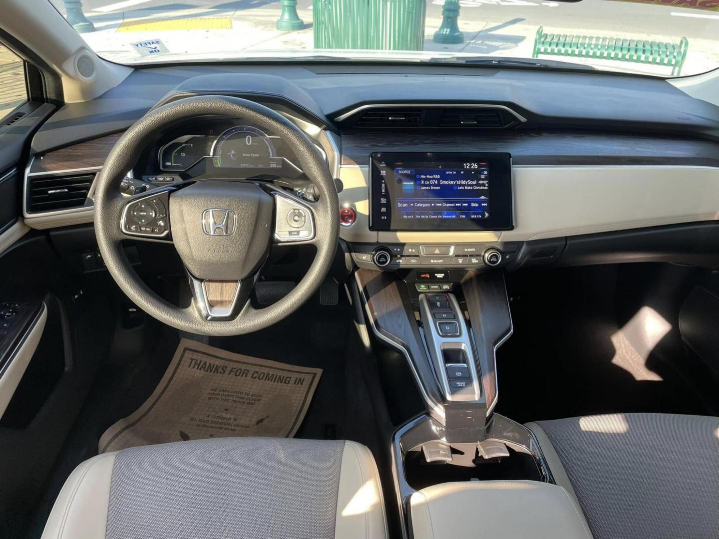 2018 Honda Clarity Plug-In Hybrid (JHMZC5F16JC) with an 1.5L L4 DOHC 16V HYBRID engine, CVT transmission, located at 744 E Miner Ave, Stockton, CA, 95202, (209) 944-5770, 37.956863, -121.282082 - PLUS TAXES AND FEES - Photo#8