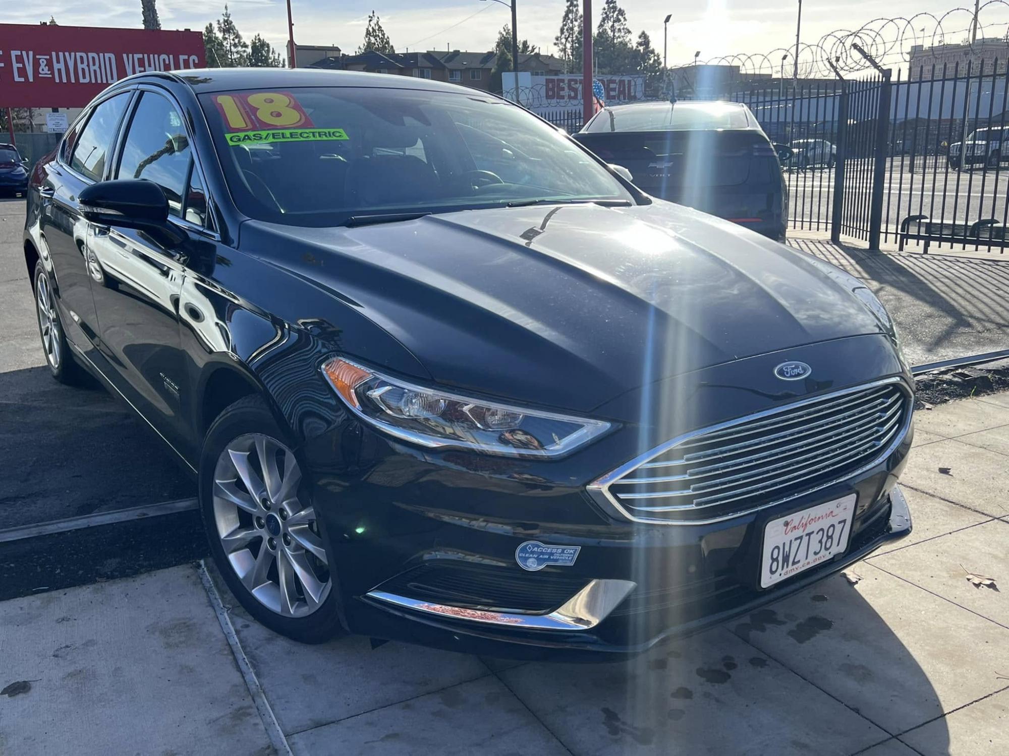 photo of 2018 Ford Fusion Energi SE