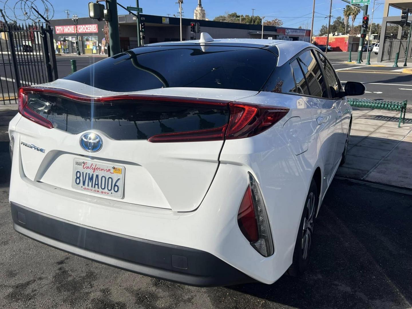 2021 WHITE Toyota Prius Prime LE (JTDKAMFP6M3) with an 1.8L L4 DOHC 16V HYBRID engine, CVT transmission, located at 744 E Miner Ave, Stockton, CA, 95202, (209) 944-5770, 37.956863, -121.282082 - PLUS TAXES AND FEES - Photo#8