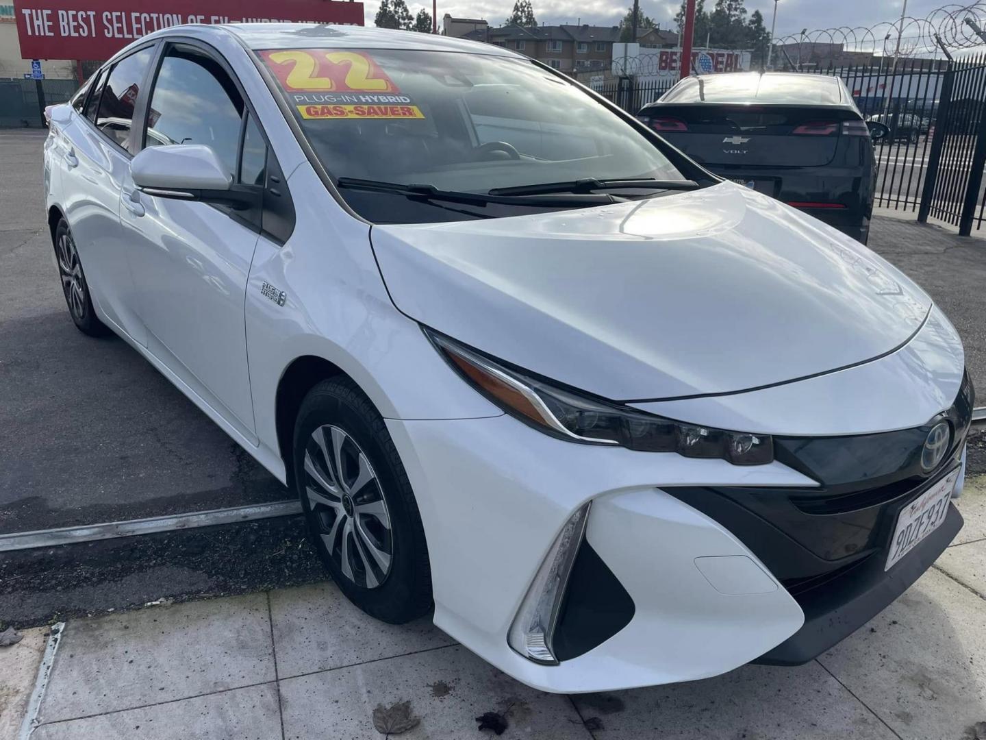 2022 WHITE Toyota Prius Prime LE (JTDKAMFP7N3) with an 1.8L L4 DOHC 16V HYBRID engine, CVT transmission, located at 744 E Miner Ave, Stockton, CA, 95202, (209) 944-5770, 37.956863, -121.282082 - PLUS TAXES AND FEES - Photo#0