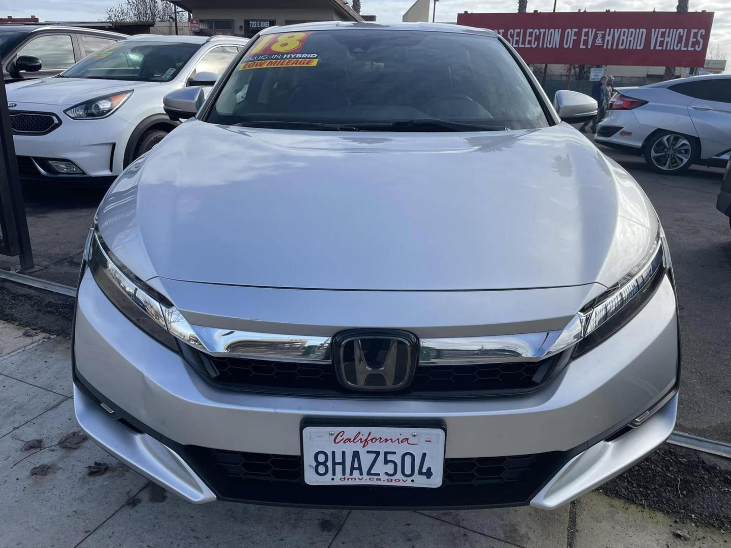 2018 SILVER Honda Clarity Touring Plug-In Hybrid (JHMZC5F37JC) with an 1.5L L4 DOHC 16V HYBRID engine, CVT transmission, located at 744 E Miner Ave, Stockton, CA, 95202, (209) 944-5770, 37.956863, -121.282082 - PLUS TAXES AND FEES - Photo#2