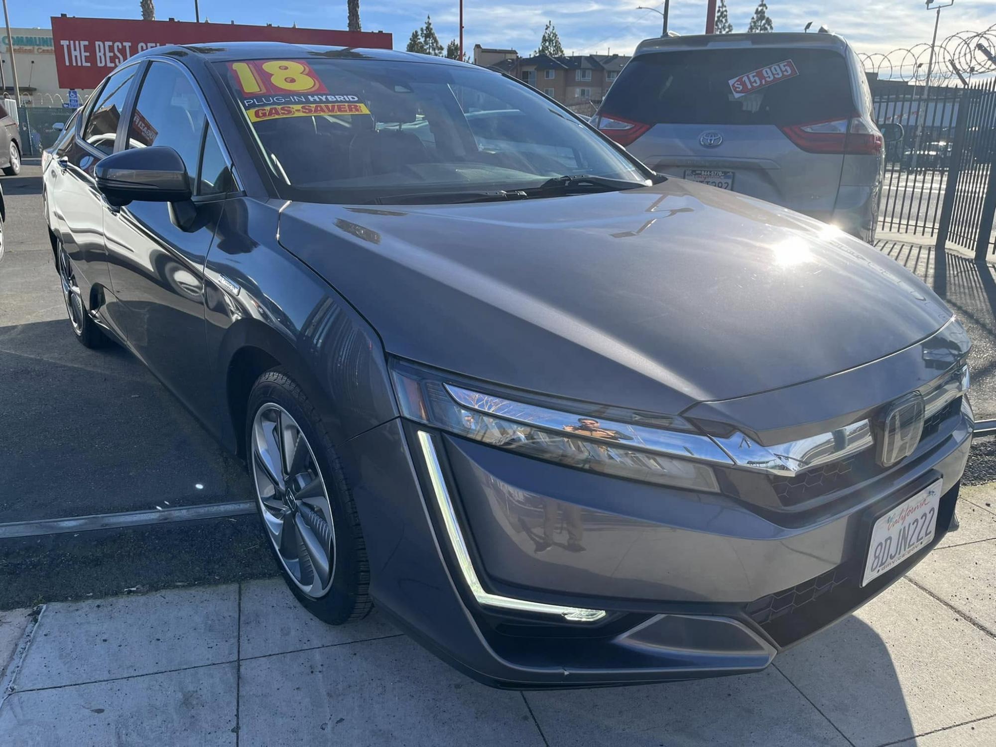 photo of 2018 Honda Clarity PLUG-IN HYBRID 