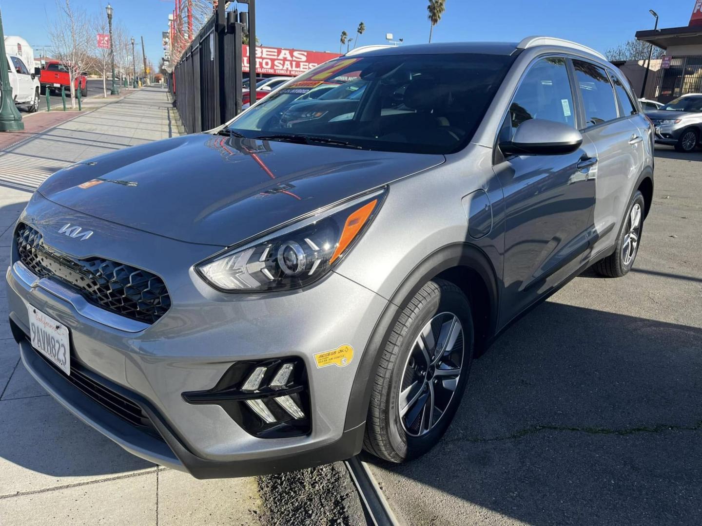 2022 DARK GRAY /GRAY Kia Niro Plug In Hybrid LXS (KNDCM3LD1N5) , 6A transmission, located at 744 E Miner Ave, Stockton, CA, 95202, (209) 944-5770, 37.956863, -121.282082 - Photo#3