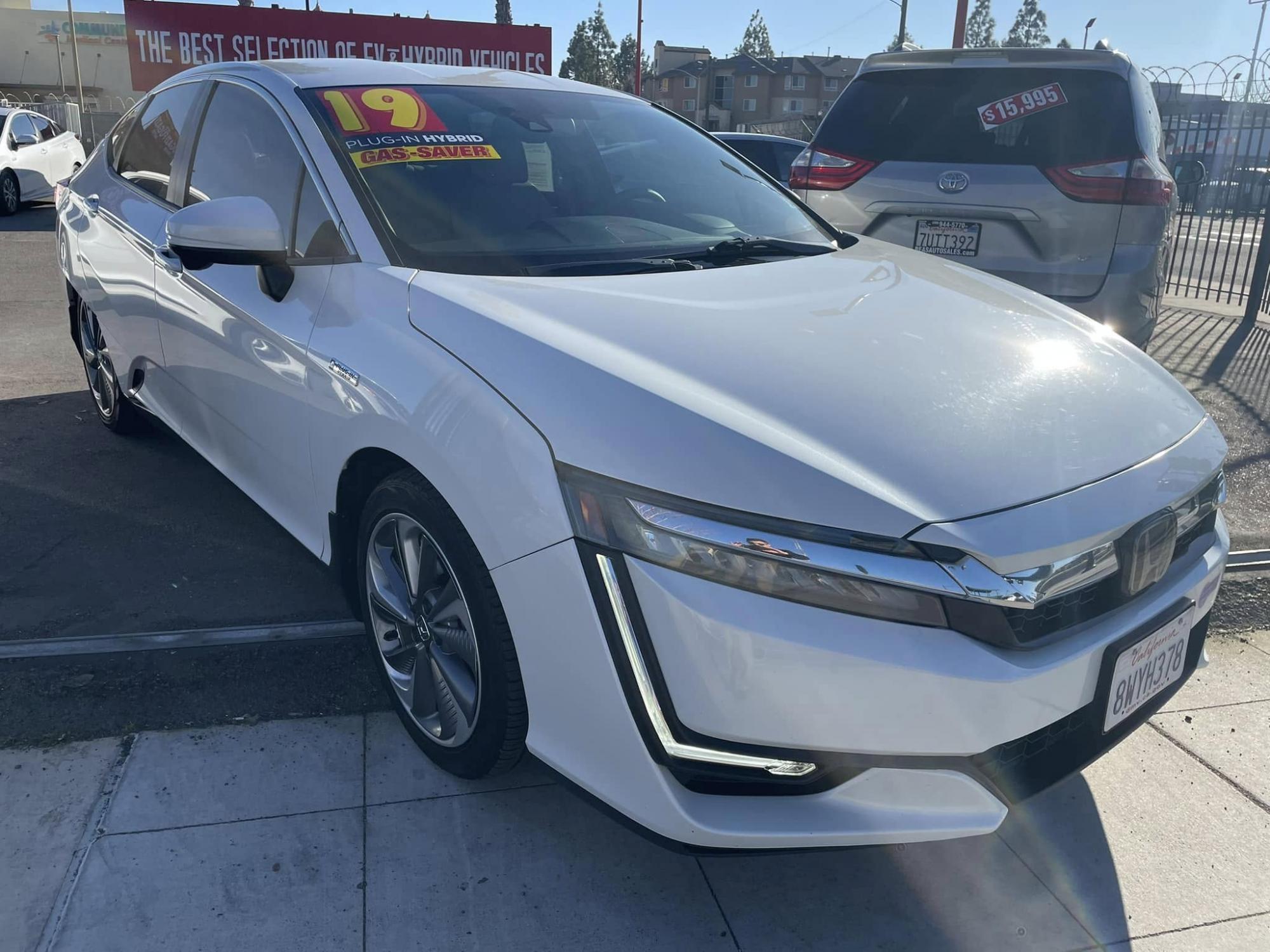 photo of 2019 Honda Clarity Plug-In Hybrid