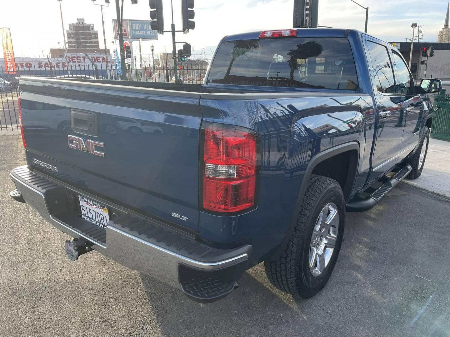 2015 Blue GMC Sierra 1500 SLT Crew Cab Long Box 2WD (3GTP1VEC1FG) with an 5.3L V8 OHV 16V engine, 6-Speed Automatic transmission, located at 744 E Miner Ave, Stockton, CA, 95202, (209) 944-5770, 37.956863, -121.282082 - Photo#13