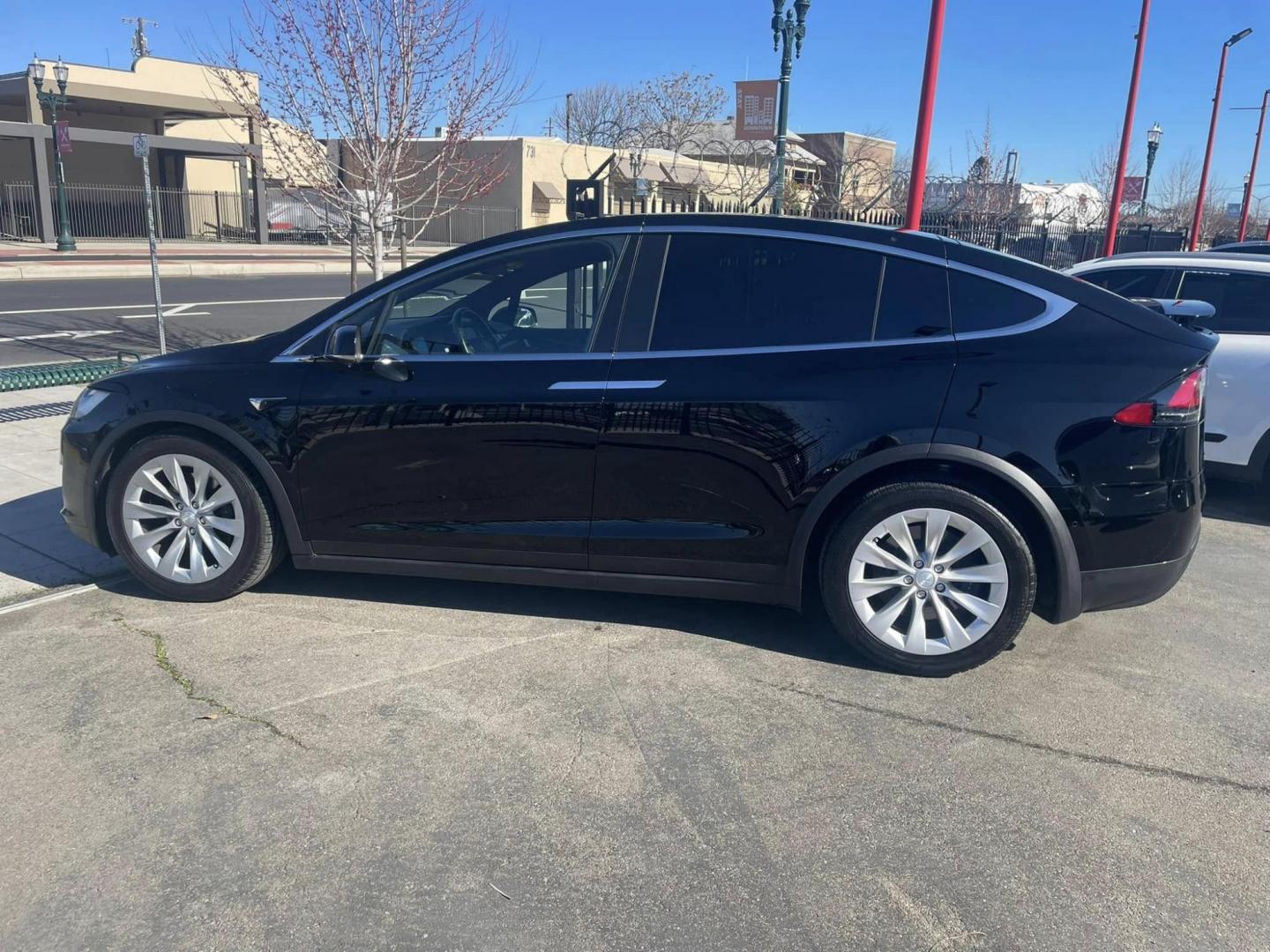 2018 BLACK Tesla Model X 90D (5YJXCBE26JF) with an ELECTRIC engine, 1A transmission, located at 744 E Miner Ave, Stockton, CA, 95202, (209) 944-5770, 37.956863, -121.282082 - Photo#15