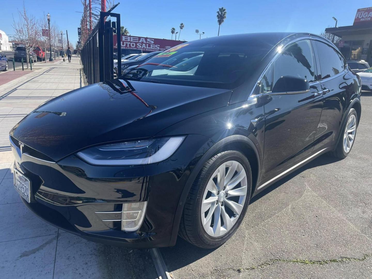 2018 BLACK Tesla Model X 90D (5YJXCBE26JF) with an ELECTRIC engine, 1A transmission, located at 744 E Miner Ave, Stockton, CA, 95202, (209) 944-5770, 37.956863, -121.282082 - Photo#3